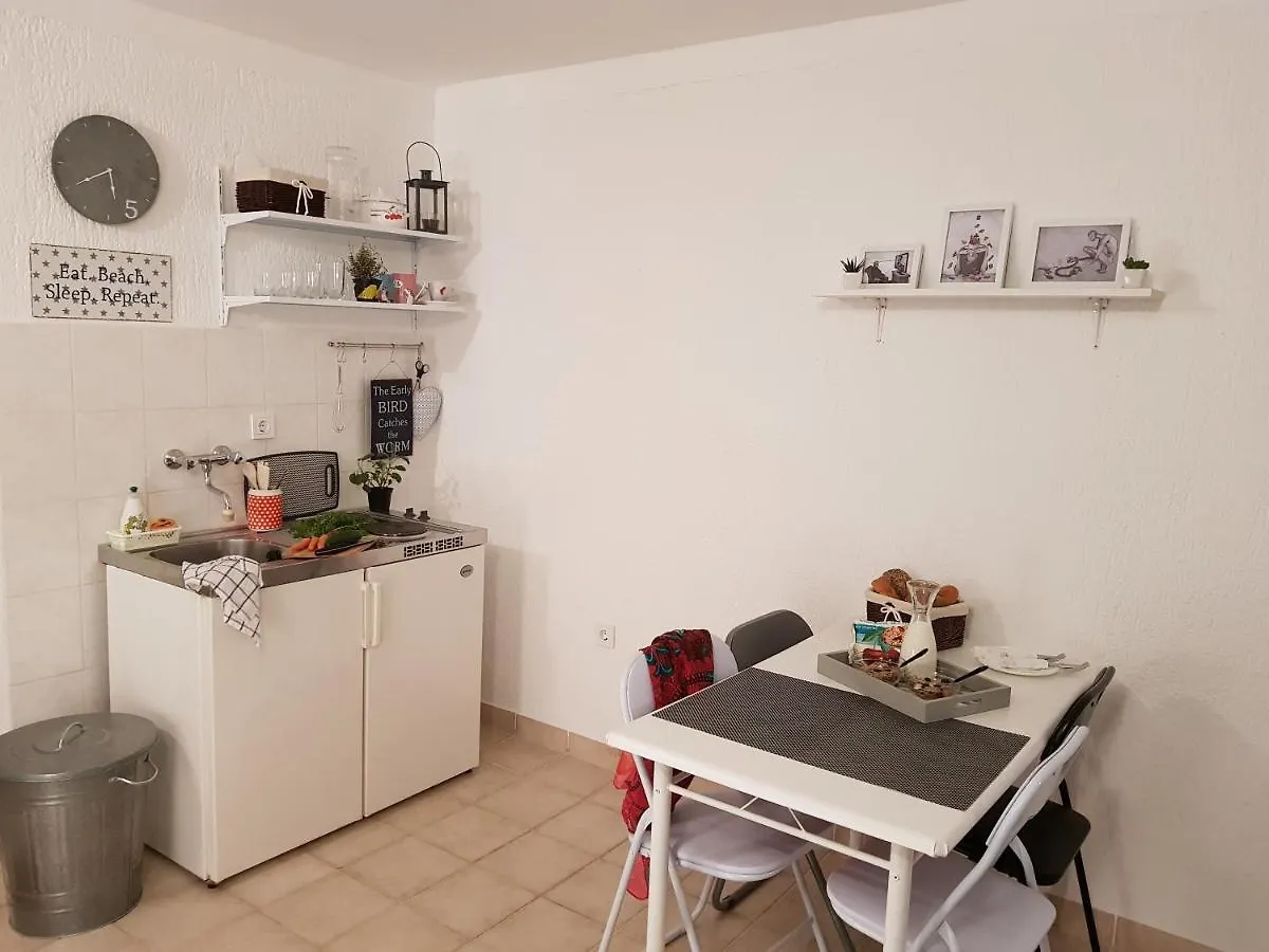 Appartamento Casa Nostra II Funtana 0*,
