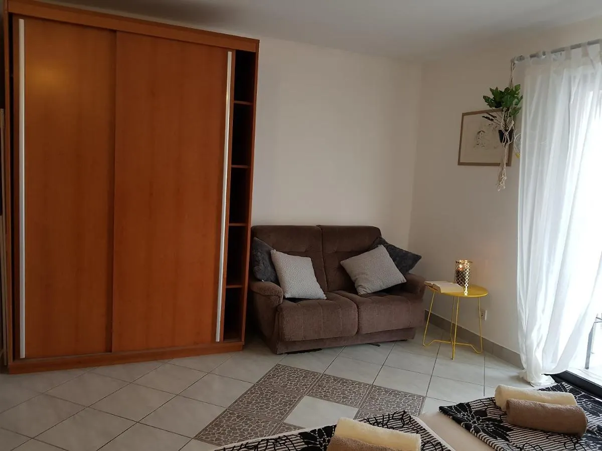 Casa Nostra II Apartment Funtana