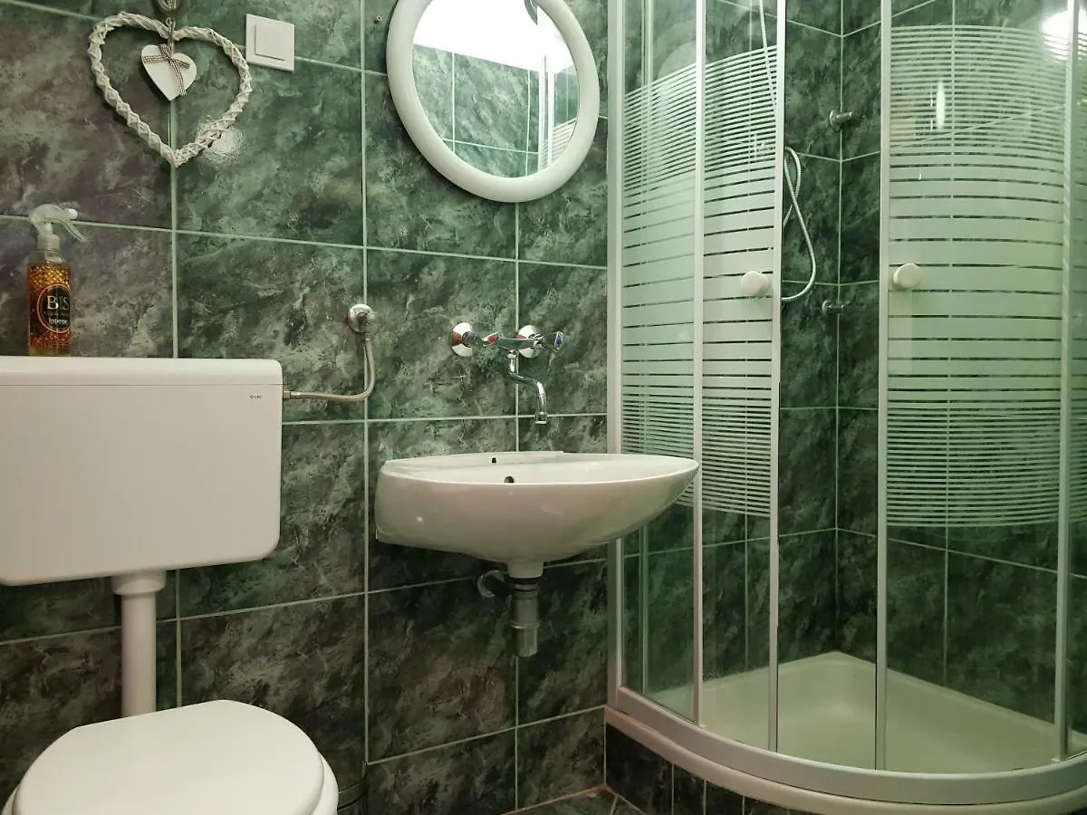 Casa Nostra II Apartment Funtana